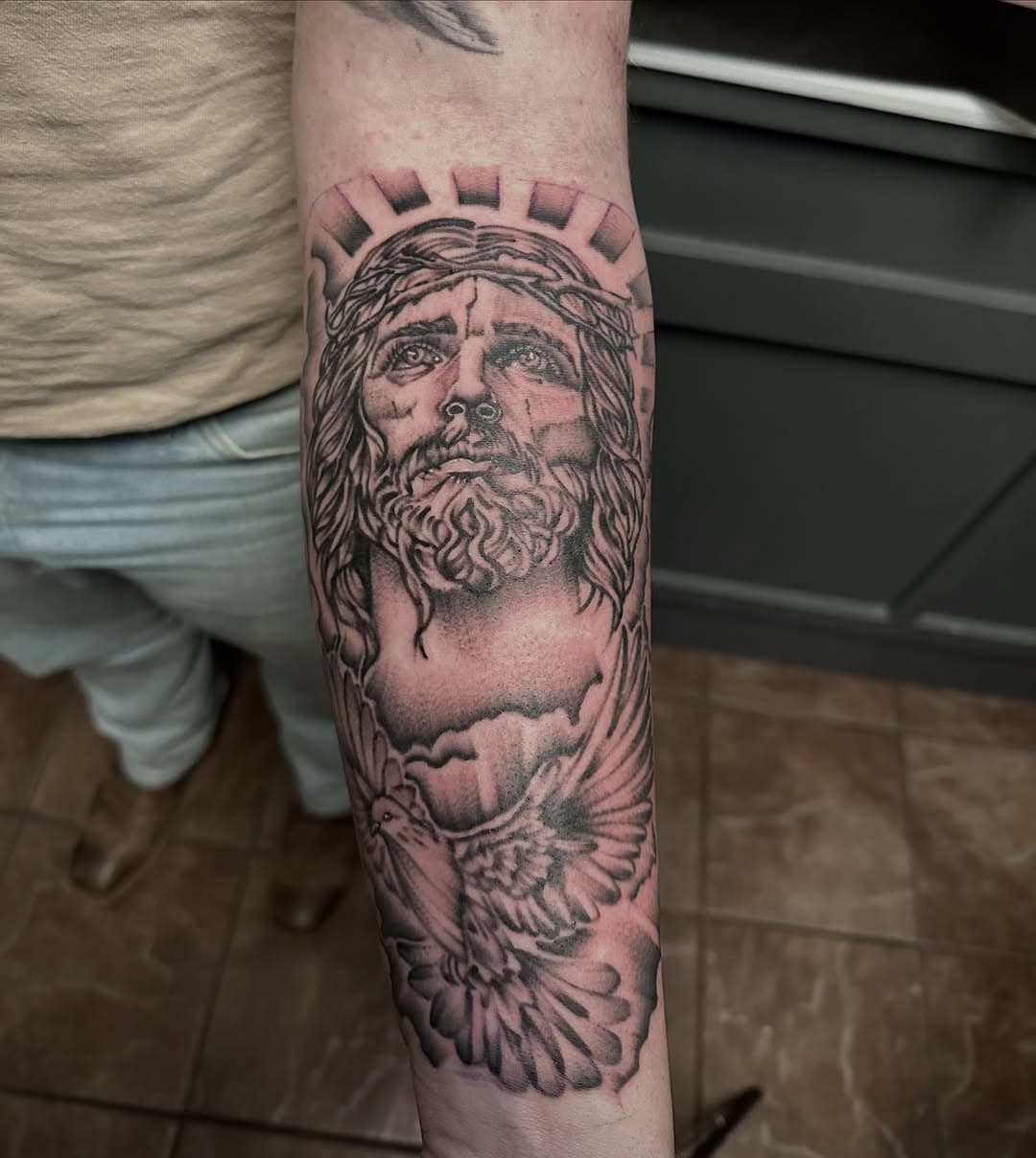 Done by Johnathan ! | @stobby_tattooer 

#tattoos #tattooartist #tattooshop #tattooart #tattooinspiration #tattoodesign #inked #tattoobills