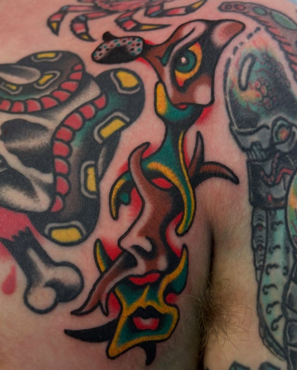 👃🏼🪨👁️Last one from my journey to @namebrandtattoo …got this chest filler from @nmelody. @jeffzuck was kind enough to throw on some Daft Punk during this session so figured it was fitting to put it on here