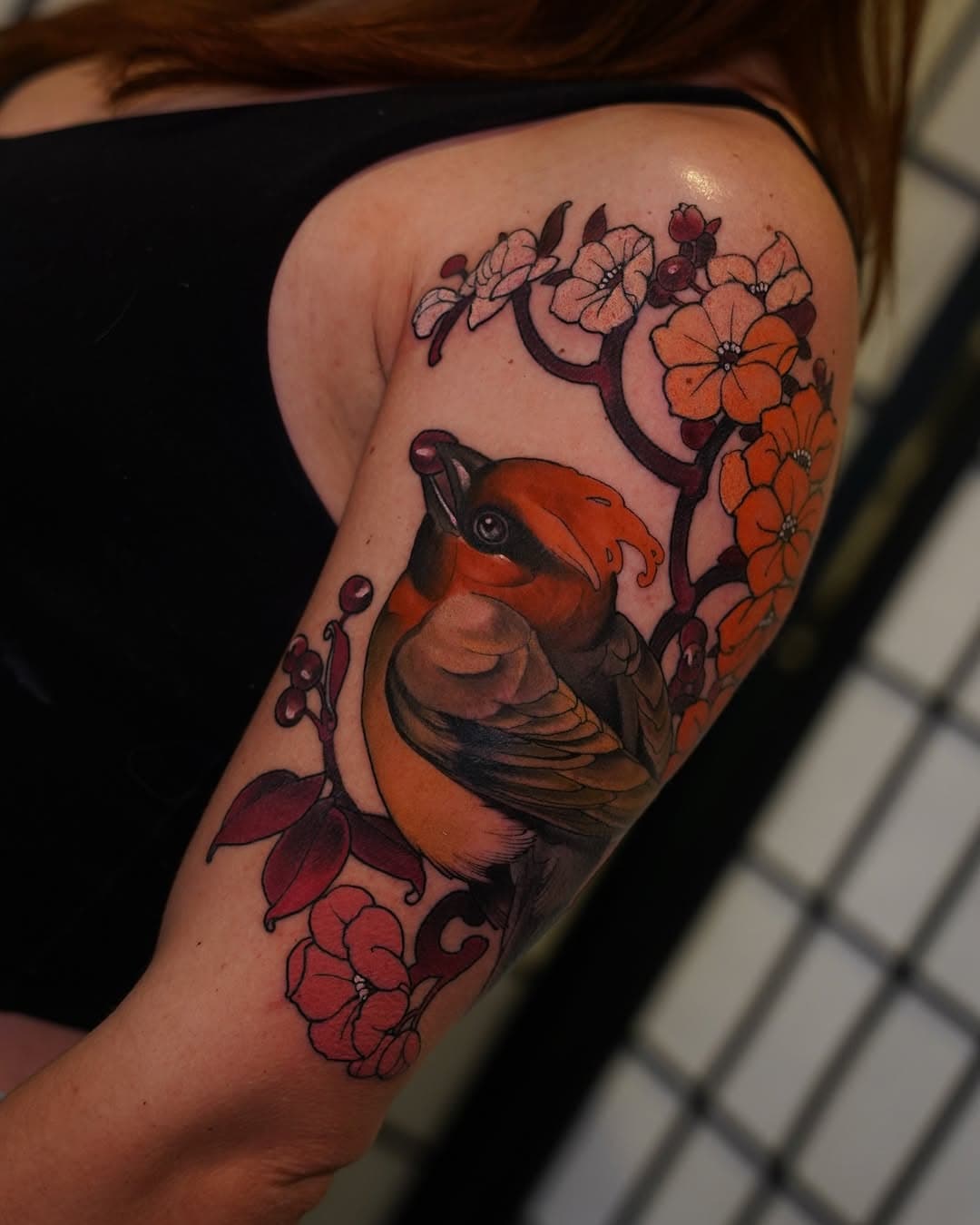 I didn’t know wich one to take so here’s all of em! Thank you Vanessa! Loved working on this tattoo with you! 🤝

@le.malandrin 

#neotraditional