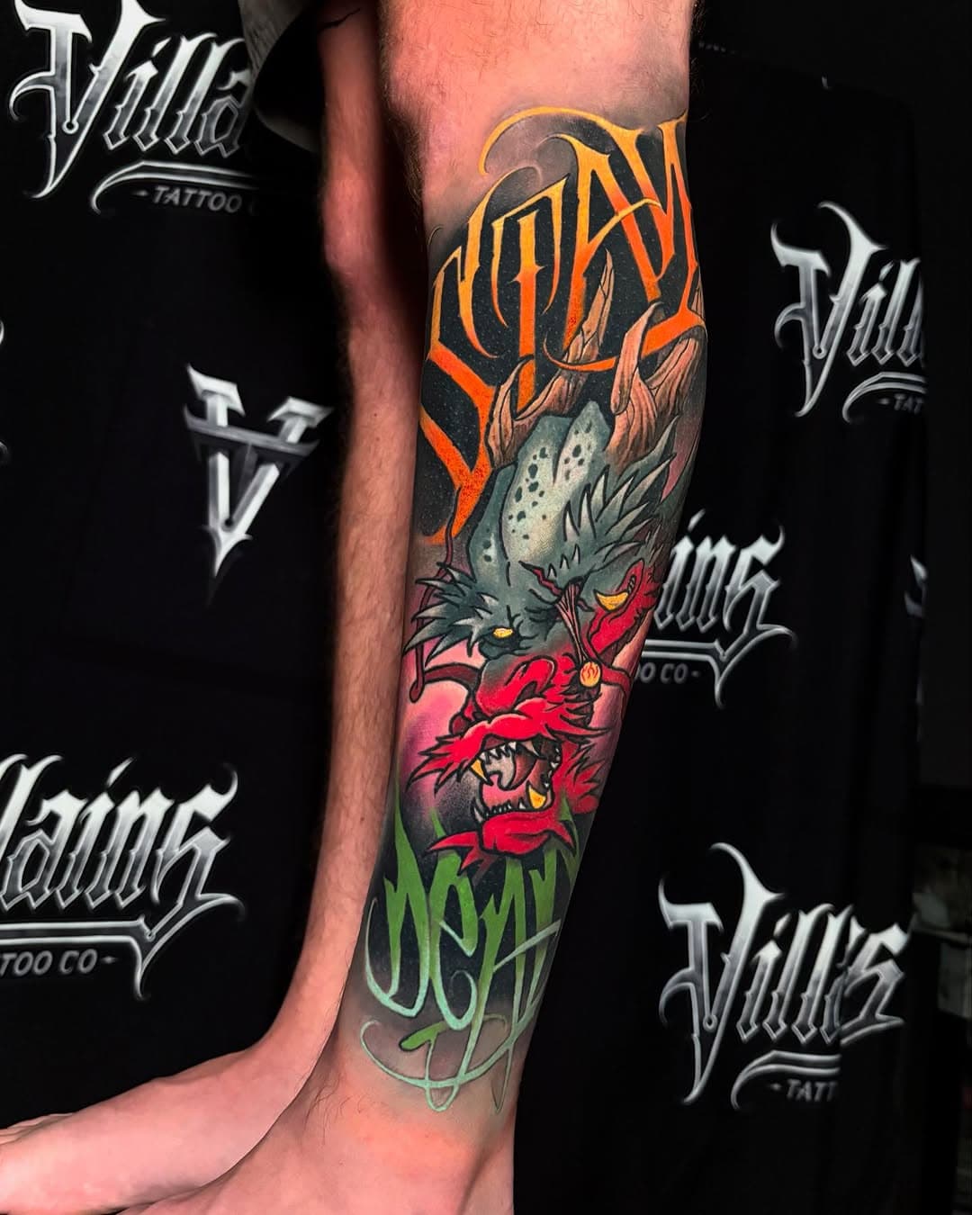 Healed collaboration Dragon/Letter combo 🍟 @seanonthelawn_tattoo X @khailtattooer

#fusionink #metrixtattoo #villainstattoo #dvlish #villainstattooco #drpickles #inkjecta #metrixtattoo