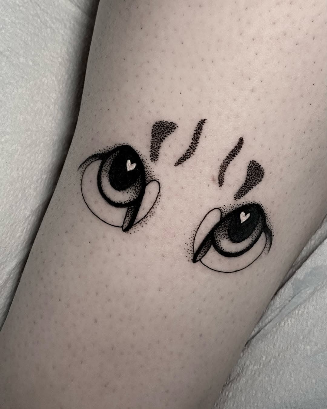 Love our sweet tabby cats 🐱 

Booking flash till fur baby treatment is done, booking customs till human baby decides it’s time for a break. Form is in my bio 🥰💕🫶

#cattattoo #flashfundraiser #cattoo #nyctattooartist #nyctattoo #nytattooartist #nytattoo #allegoryink #bishoprotary #blackclaw