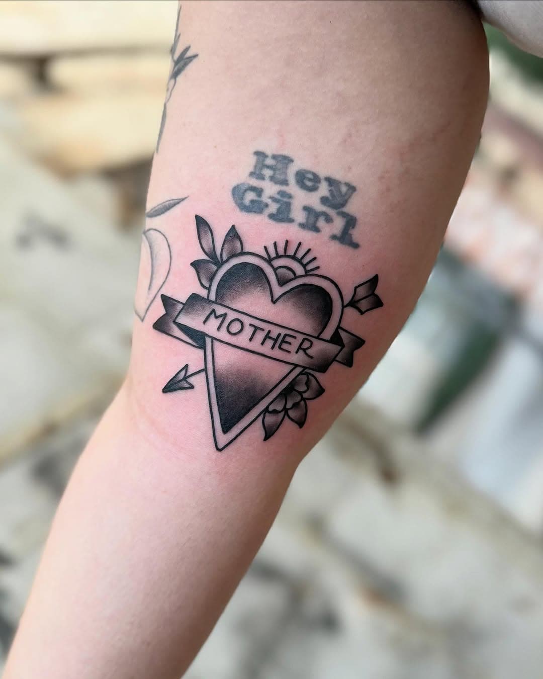 Here’s one from from Friday:) ✨link in bio to book for May✨
.
.
.
.
.
.
#tattooartist #tattoo #tattoos #atlantatattooartist  #customtattoo #tattooed #tattooing  #lineworktattoo  #tattooer #flashworkers #nowbooking #booksopen #lineworkers #flashtattoo #blackworkers #blackwork #atl #trad #tattoodesign #tattooideas #flash