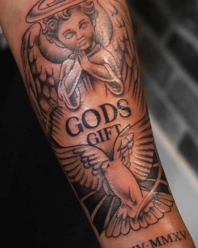 Gods Gift ‼️🎁

For booking: email me, Kenny, or call the shop