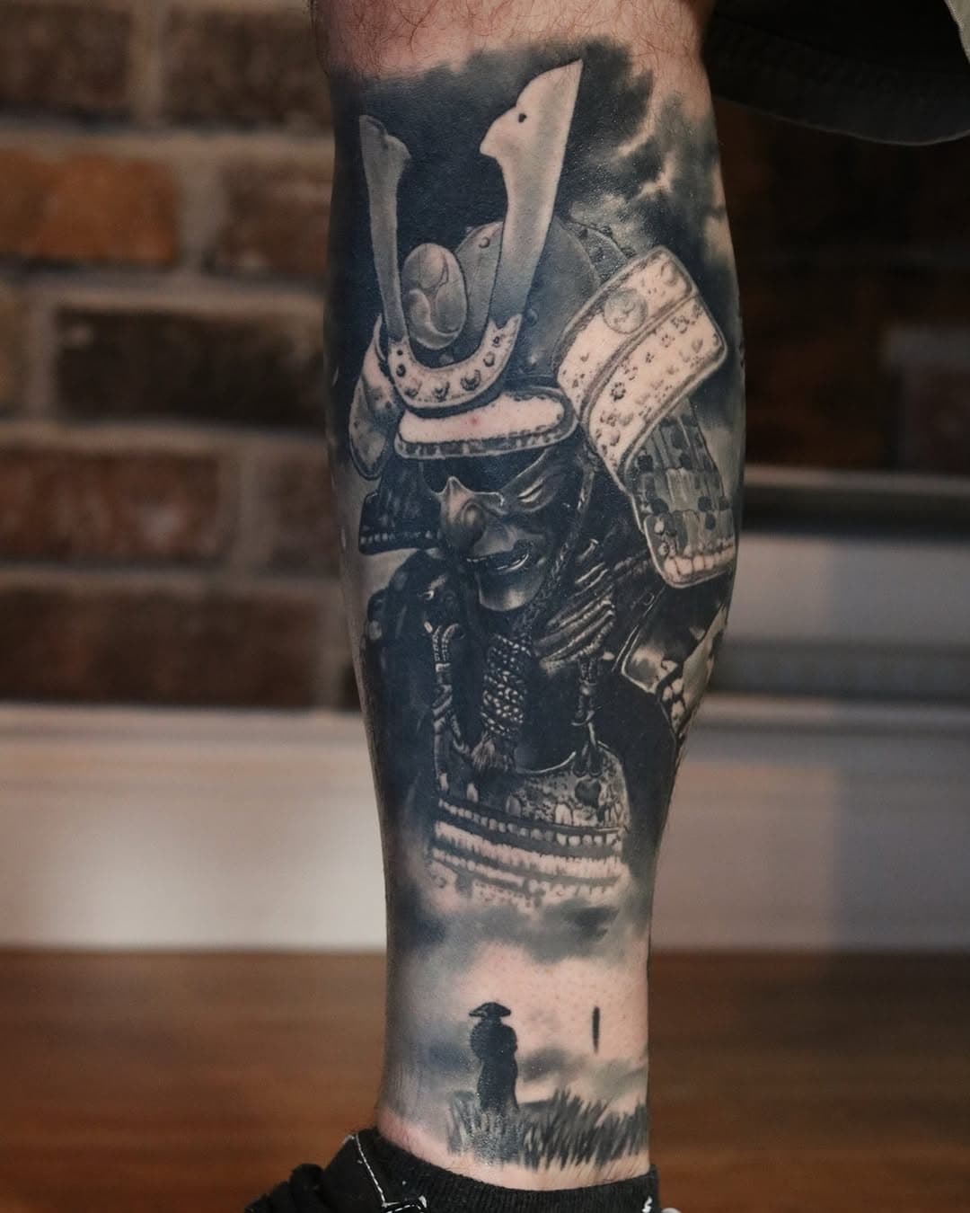 This Japanese theme all healed up.
( one part isn’t my work)

#samurai #samuraitattoo #japansecastle #japanesecastletattoo #realismtattoo #realistictattoo #tattoo #tattoos #tattooartist #tattooer #blackandgreytattoo #realismtattooartist #legtattoo #tattooer #vancouvertattooartist #newwestminstertattooshop #healedtattoo