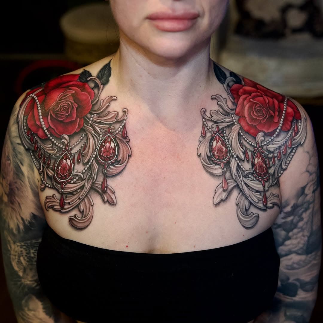 Finally finished Lindsey’s chest 🌹 Half healed, half fresh 🤍
•
•
•
@fusion_ink 
@tattooarmourpro 
@hushanesthetic 
@redemptiontattoocare 
@hivecaps 
@tatsoul 
@stencilstuff 
@everblacktattoostudio