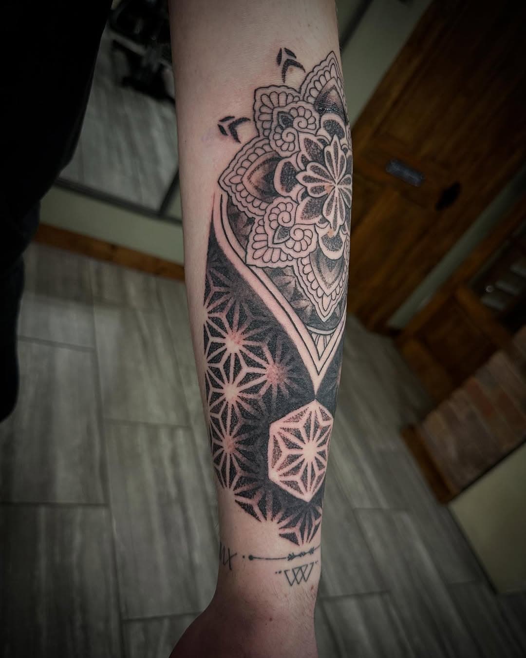 Tattooed by Paul for enquiries email skinwizard tattoo.gmail.com @crocarttattoocare @monstersinkhq @valknutrotary @sknworksuk #tattoo#tattoos#armtattoo#blackwork#mandala#tattooing#tattooidea#tattoolife#tattoomag#ukartist#berkshire#thatcham#art#ukartist#tattooed#tatt#inked#ink#sleeve#tattoosleeve#skinwizard#tattooartist#tattooist#tattoostyle#tattooart