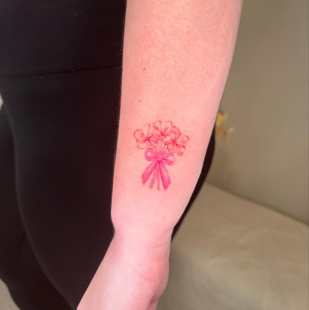 🌸 glass blossom 🌸 

#bayareatattooartist