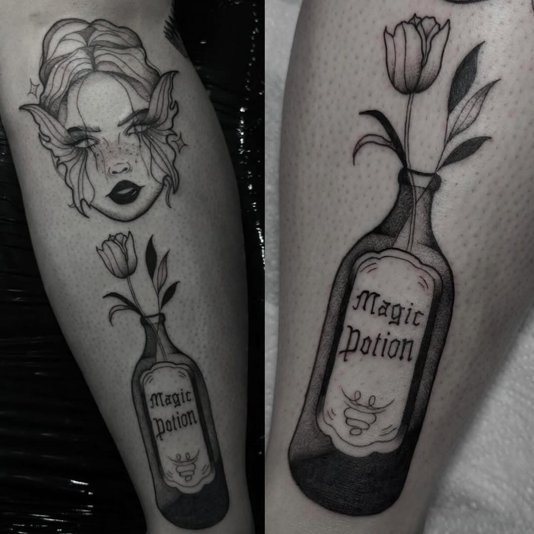 Tattooed by @misslanatattoo 

💐🦋

Drop us a message to inquire about bookings

#tattoo #tattooartist #tattoostudio #tattooing #tattooidea #flashtattoo