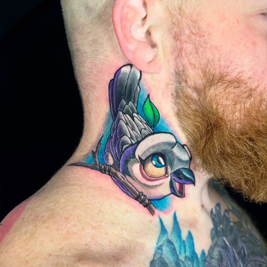 CURRENTLY BOOKING APRIL AND MAY
.
Here’s a fun bird on the neck from the other day, thanks so much Buck!! #necktattoo #newschooltattoo @cardinaltattooct @saniderm @emalla.official @misspillsburystattoocare @neumatattoomachines @xtremetattooink