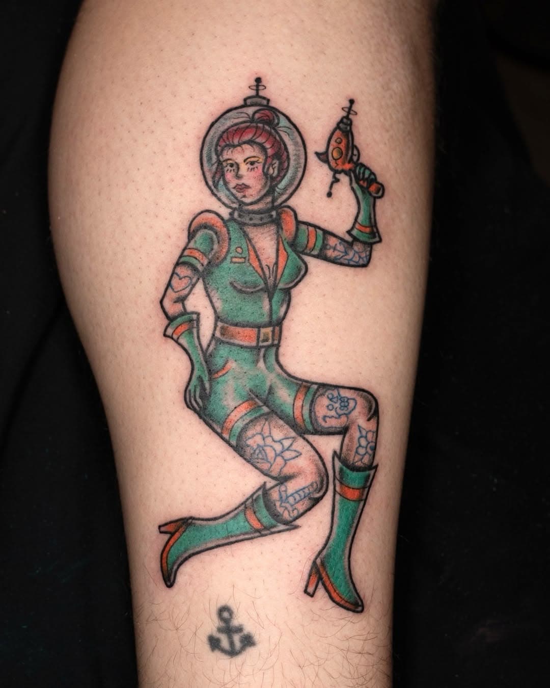 Space lady courtesy of @artofyolk​
🪐​
#leviticus #tattoo