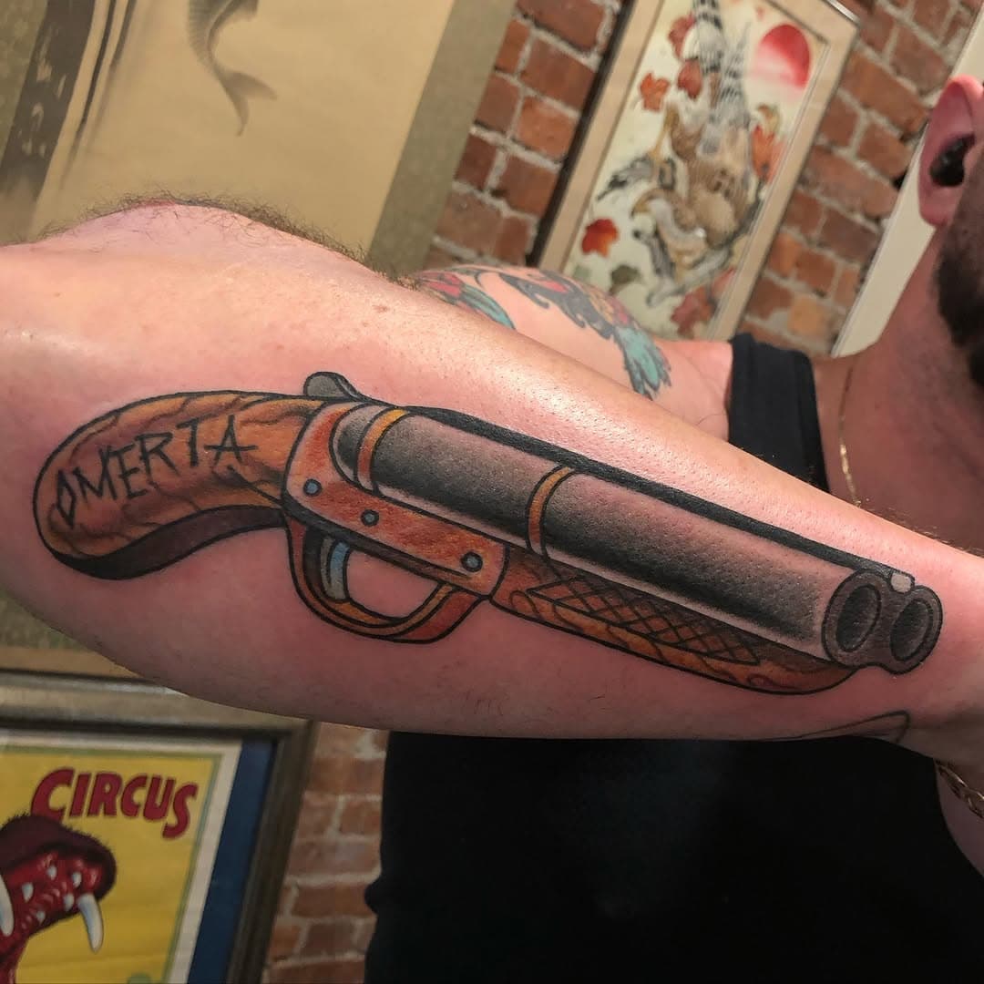 Another banger for Andy! Tattooed by Travis 🔫
- @thunderjackal 
-
-
-
-
-
#oneontatattoo #oneontatattoos #upstatenytattoos #oneontatattooculture #upstatenytattoo #oculovisitantgallerytattoos #oneontany #albanytattoo #binghamtontattoo #uticatattoo #norwichnytattoo #delhinytattoo #cooperstownny #ithacatattoo #centralnytattoo #cnytattoo #handofglorytattoo #newyorktattoos #hartwickcollege #sunyoneonta #traditionaltattoo