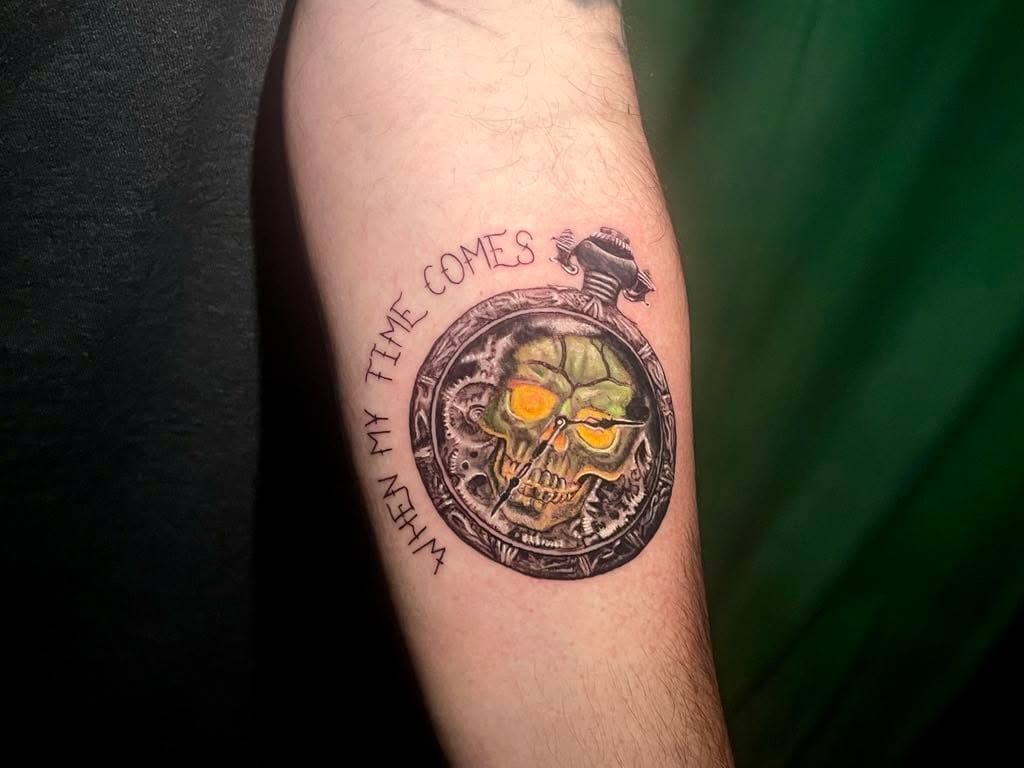 Vince took Doug's idea of a piece that speaks for itself; past, present, and future all in one. ‘When my time comes’ is a reminder to live fully. 🏜 Do you have ideas that you'd like to get tattooed? If so, we would love to sit down and have consultation with you to make those ideas come to life!

Whether you're considering a new piercing, a tattoo, or even permanent jewelry, we’ve got you covered! Head to our website and fill out our short consultation request form or call our shop to book your next appointment.

Call 📞 724-443-8869
Text 📞 724-766-4123 
🌐 toiledclovertattoo.com/consult-form