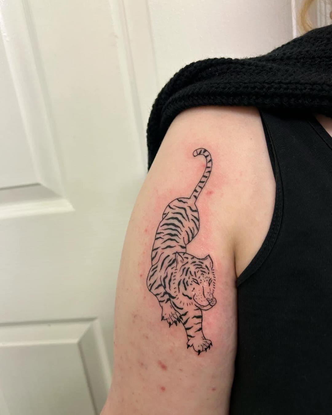 By Lauren 💉

#northamptontattooartists #foryoupageシ #for #supportingbusinesses #tattoobusiness #tattoobusiness #facebook #tattooed #flashtattoodesign #flash #trending #northamptontattoo #tattooshop #tattoosleeve #tattoosleeve #blackandwhitetattoos #robinsonstattoo #robinsonstattoo #northamptontattooshow #northamptontattoos #robinsonstattoostudio #tattooedgirls #tattoodesign #tattoos #northampton #tattoo #tattooideas #tattooartist #fine #line #linedance #linedance #linedancelessons #linedancelessonsneeded