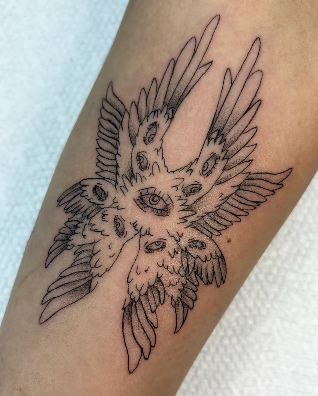 Biblically accurate angel 🪽 
Booking for March/April 
☆
•
☆
•
☆
•
☆
•
☆
•
☆
•
☆
•
☆
•
#rotteninkk #tattoo #tattooartist #femaletattooartist #womentattooartists #tattooideas #finelinetattoos #tattooshop #riversidetattoo #blackink #stippletattoo #tattooflash #morenovalley #fyp #explore 
#tattoostudio #inlandempire #flowertattoo