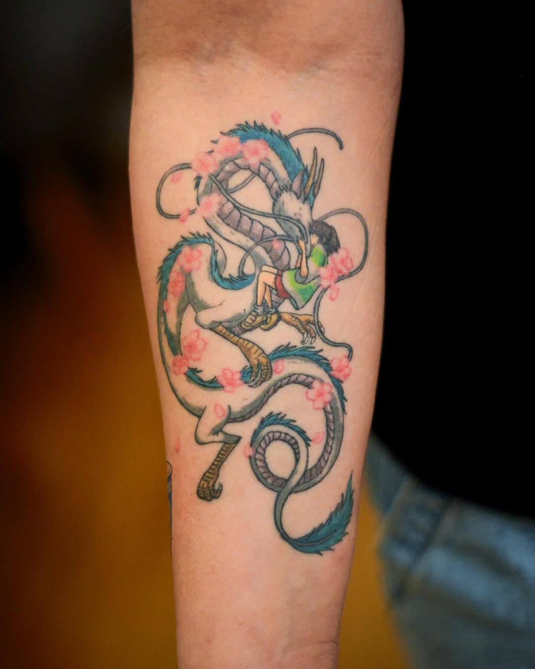 Healed 🐉👧🏻-booking link in bio. @tattooist_jason @area6tattoostudio 
www.area6tattoo.studio
.
.
.

#tattooist_jason #area6tattoostudio #tattoo #tattooing #tattooartist #tattooist #tattoonyc #nyctattoo #tattooed #linework #haku #ghibli #anime #spritedaway #healedtattoo #smalltattoos #tinytattoo #illustration #inspiration #fineline #tinytattoo #art #tattoolife #tattooideas #ink #inked #inklife #타투 #문신 #紋身 #刺青