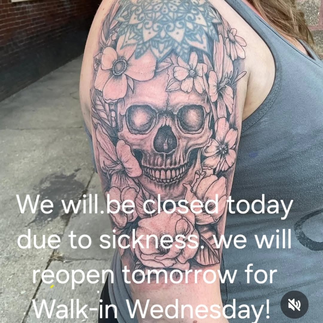 We will be closed today, sorry for any inconvenience! We will reopen tomorrow at 11 am for Walk-in Wednesday. 
#skinhookedtattoo #brad_taylor_tattoos #abigail_thurston_1999 #skinhooked