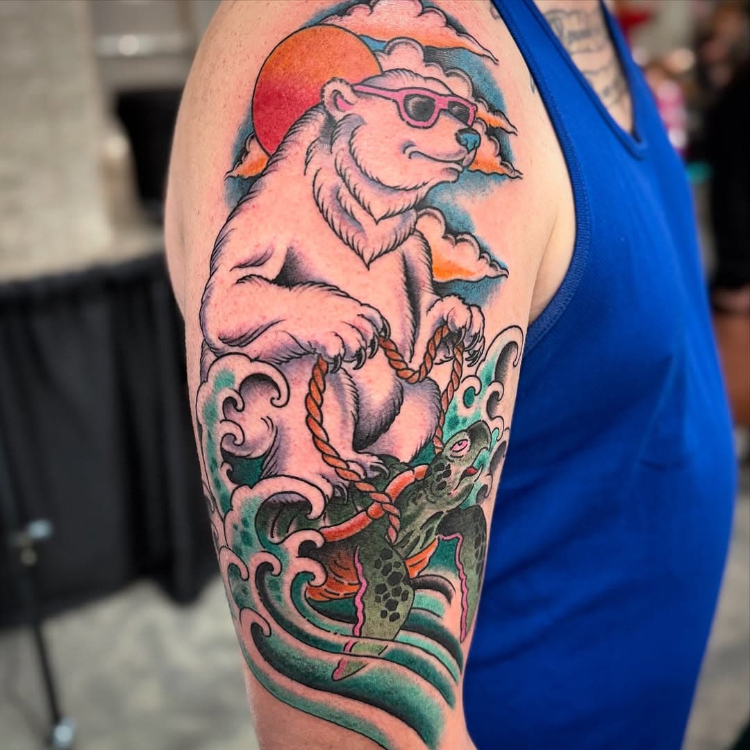 Done at @tattooconventions this weekend. Had a blast seeing friends and making new ones! See ya next year!!
•
•
•
•
#navytattoo #usn #hamptonroads #americantraditionaltattoo #boldtattoo #tattoosformen #cartoon #sillyart #neotrad #losangeles