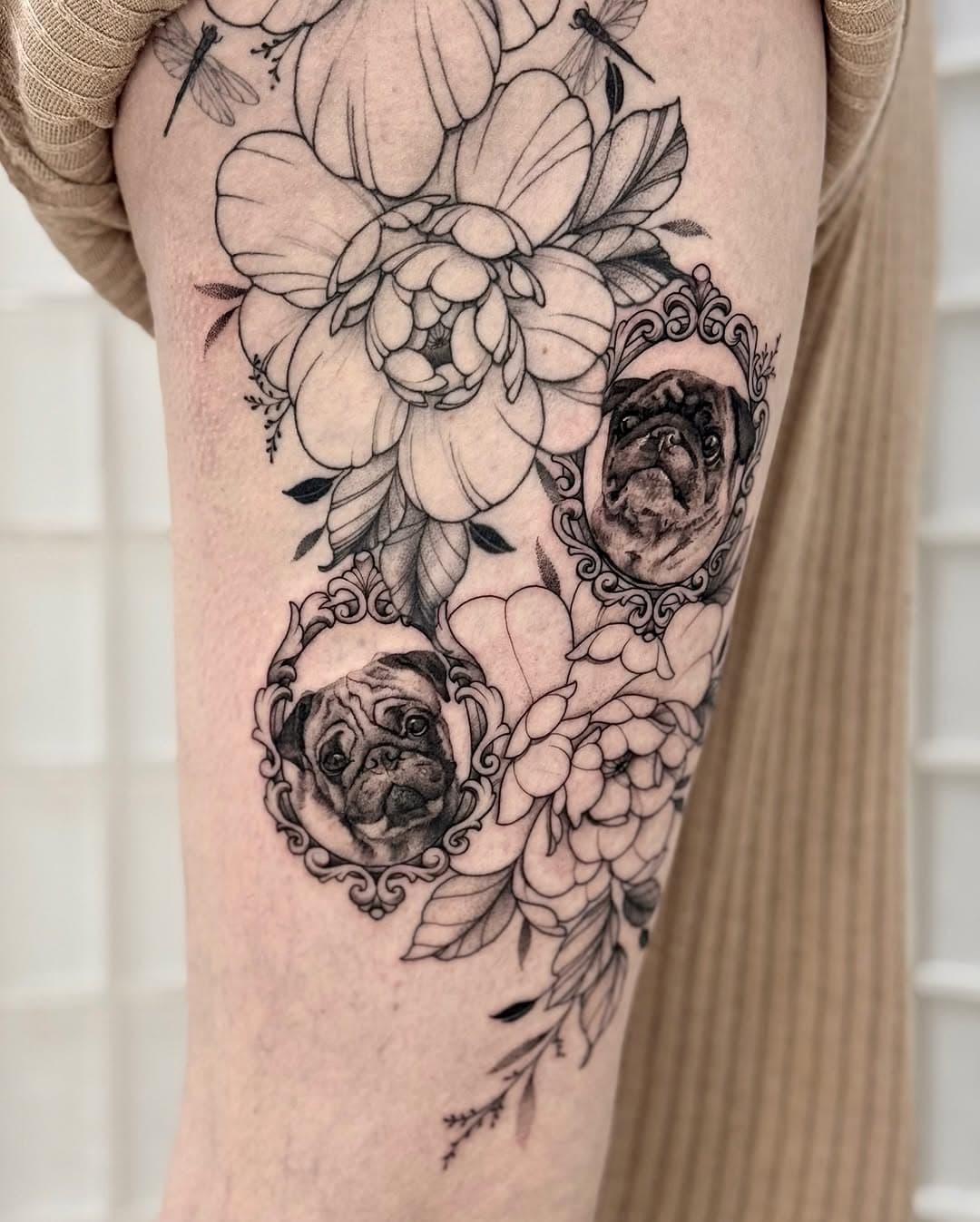 Had the pleasure of tattooing this beautiful couple today!!! Bruce and Leo 🥰 🐶 for @ctaylorsfloristry 🫶🏼 thank you so much for trusting me with these cuties! I enjoy tattooing pet portraits so so much and am so grateful when people put their faith in me for them! thank you Charmaine, it’s always a pleasure 🖤 

Sponsored by @butterluxe_uk @getink.app @wbjtattoo 😁 

#tattoo #tattoos #essextattoos #blackworktattoos #realismtattoo #microrealism #dotworktattoo #floraltattoos #londontattoos #uktattoo #uktta #femaletattooist #pugtattoo