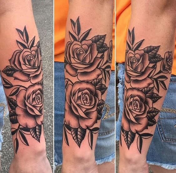 Tattoo by Jonny @jonnydaggerstattoo .
👁️.
👁️.
👁️.
#keysonkitestattoo #jonnydaggerstattoo #traditional #blackandgreytattoo #traditionalrose #newhaven #ct #203