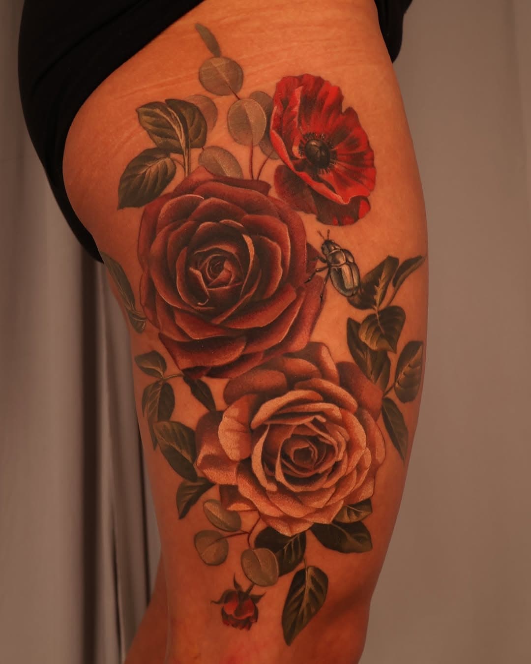 Everything is healed besides the cream rose ❤️ she healed GORGEOUS! Desi sitting like a champ, as always. Can't wait to show you guys what we are working on next for her leg sleeve 🤭 

#sanantoniotattoo #sanantoniotattooartist #atxtattoo #austintattoo #austintattooartist #houstontattooartist#guestartisttattoo #guestartist#texastattoo