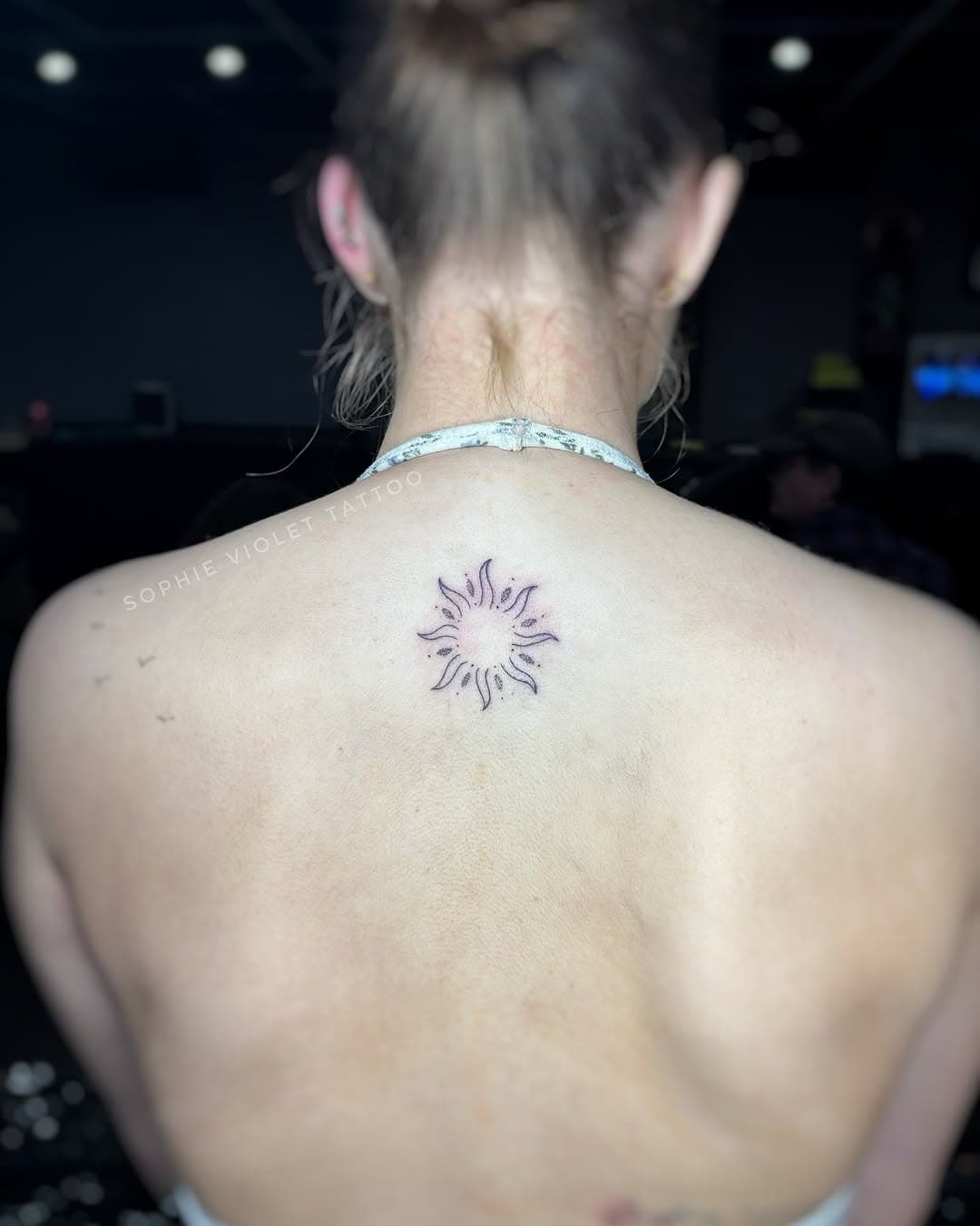 Did this sweet little sunshine for Alice! Thank you so much ☀️ 
•
•
•
#backtattoo #finelinetattoo #sunshine #suntattoo #celestial #liverpooltattoo #tattoosofinstagram
