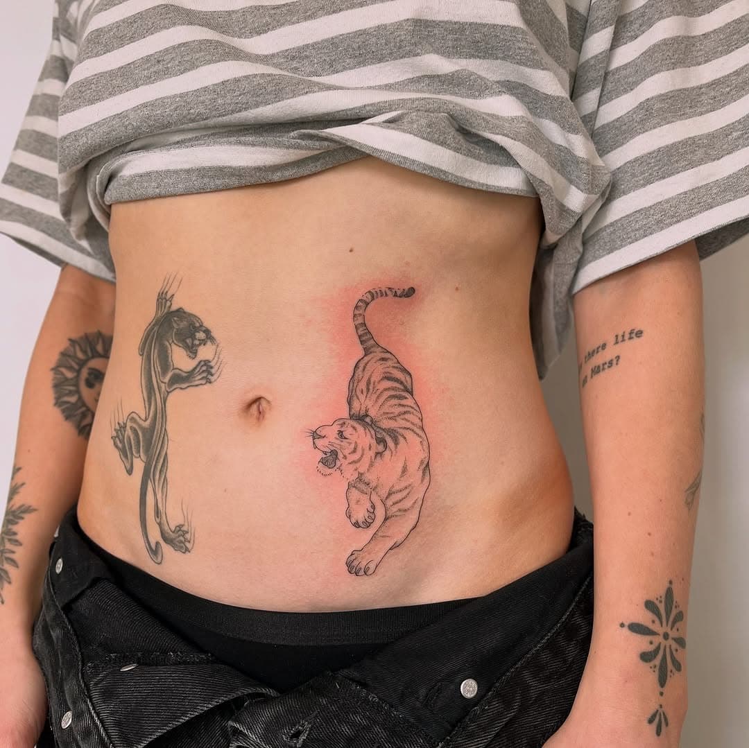 tiger fresh, panther over a year healed

thanks fran!

email to book in if you fancy something similar!