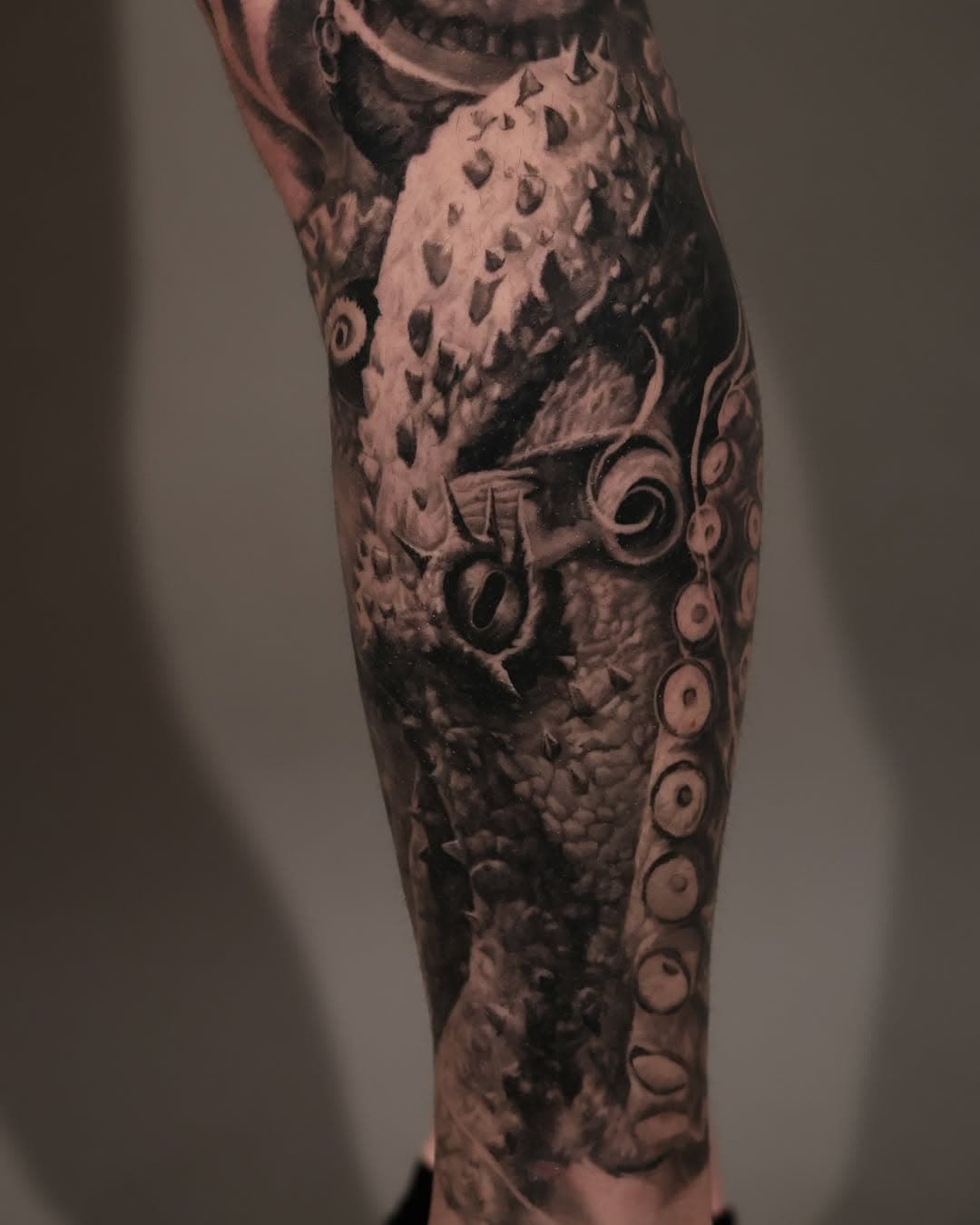Healed Octopus done a while back for Matt! Always down for animal portraits - email or DM to book
•
•
#tattoo #tattoos #tattooart #tattooartist #art #artist #octopus #inktagram #cardiff #wales #losangeles #california #longbeach