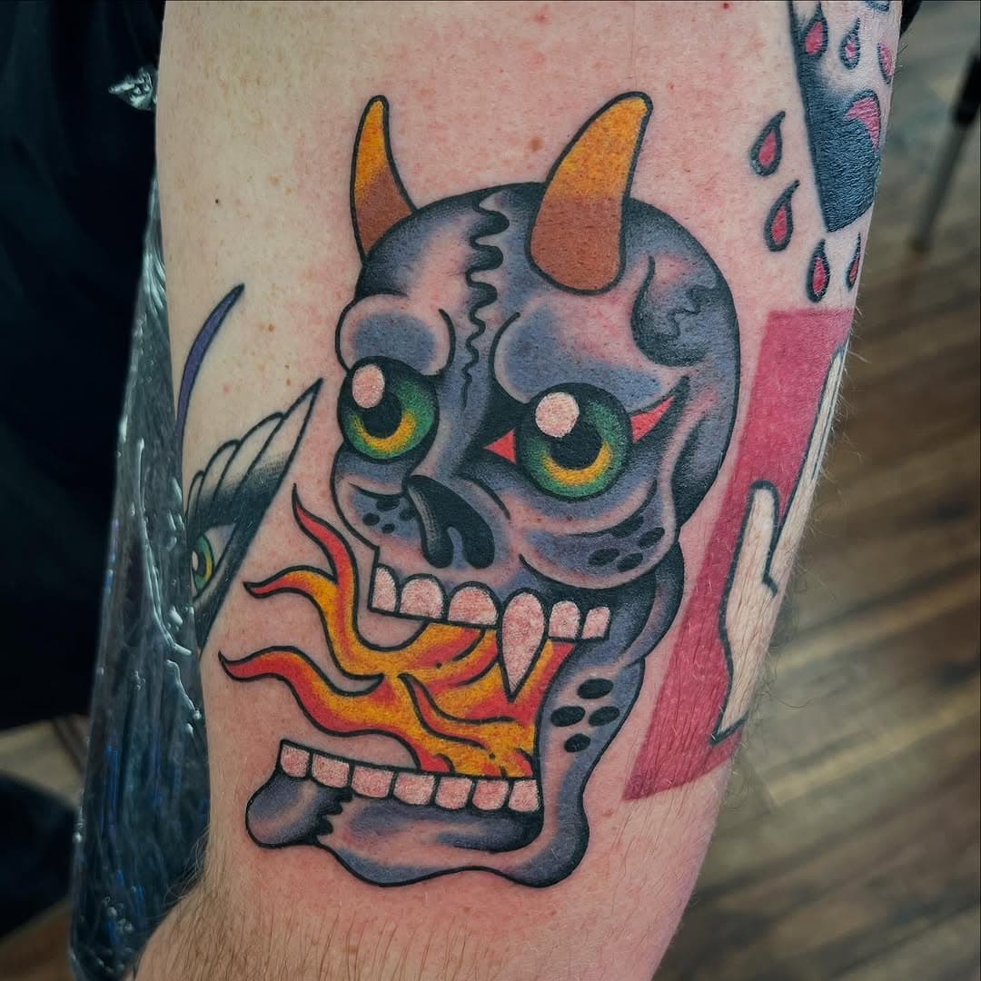 Freehand hell skull for my dude Brad yesterday, thanks again!!

DM to book😁✌🏻❤️
.
.
.
.
.
.
.
.
.
.
.
.
#tattoo #tattoos #traditional #traditionaltattoo #besttradtattoos #bright_and_bold #boldtattoos #nj #newjersey #funtowntattoo #oldlines
