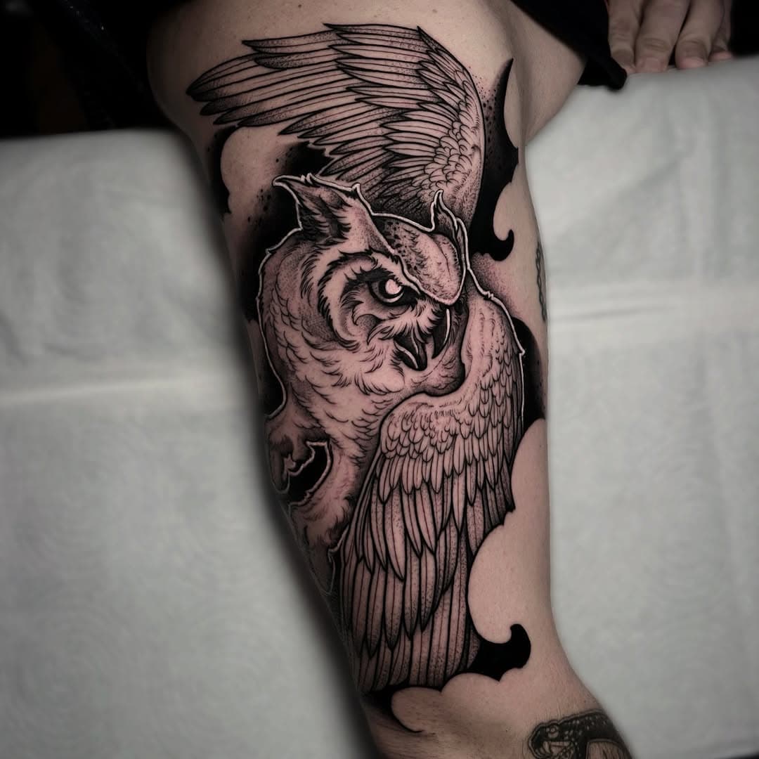 Owl from today 🦉 

Made using @whitfieldstattooco and @killerinktattoo supplies 

#owltattoo #dotworktattoo #blackwork #owl #tattoos