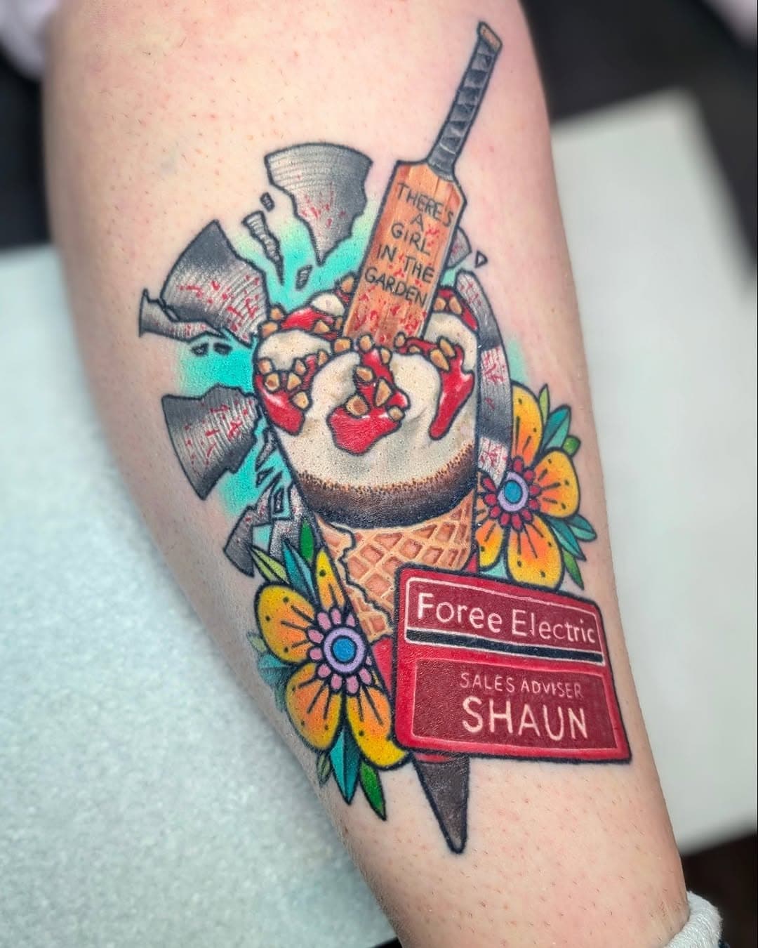There's a girl in the garden 🧟‍♀️ Healed for Nikki 🖤 thanks mate! 
#shaunofthedead 
#theresagirlinthegarden 
#cornettotrilogy 
#tattoo
#colourtattoo 
#colourtattooartist 
#macclesfield 
#manchester