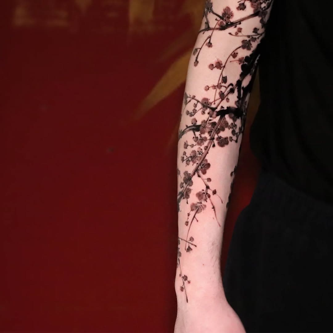 Black and grey cherry blossom for Carson
.
With detail shots (pic 2-4), and healed (pic 5-6)