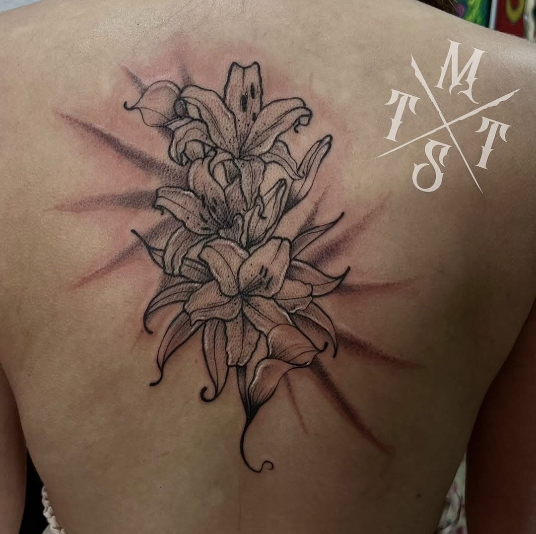 Artist | @fairytattz 
📍 Momma Tried Tattoo Studio
You can contact our shop page or an artist directly for availability, quotes, booking or any questions. 
#fresno #mommatriedtattoostudio #clovis #kerman #sanger #fowler #selma #tattoos #ink #tattoo #matchingtattoos #mandalatattoo #simpletattoos #smalltattoos #tattooed #redinktattoos #animetattoos #boldlinetattoos #realistictattoos #blackandgreytattoos #lineworktattoos