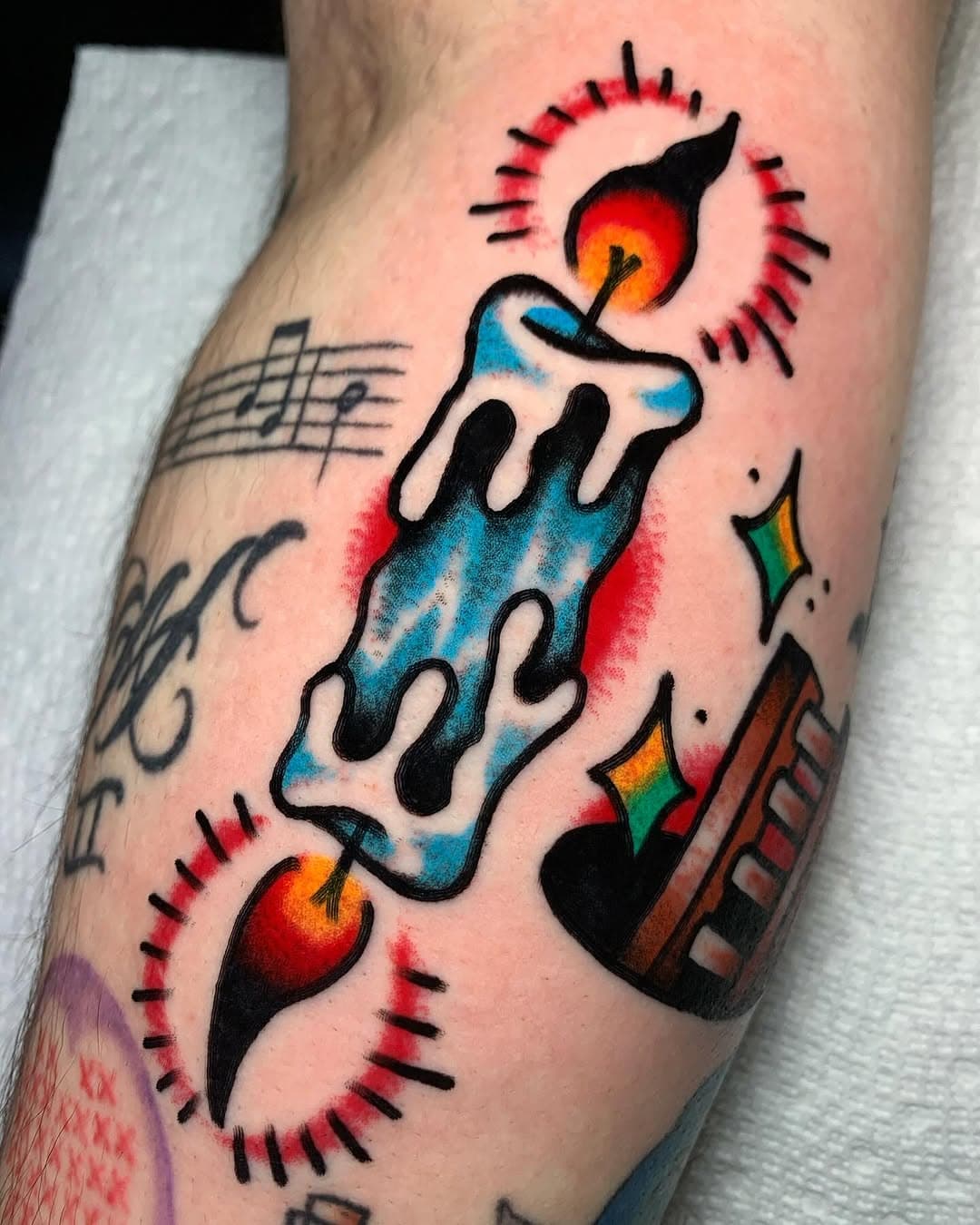 Some gap fillers tattooed to fit!!💥 DM to book an appointment⛓️ @northshoretattooco