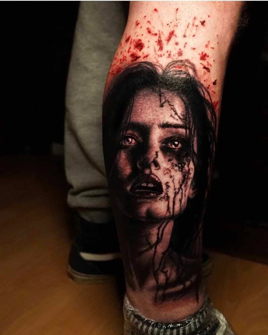 Es soll dunkel, düster und realistisch sein? Ihr mögt Dark Art und Horror? Dann seid ihr hier richtig.
Wenn ihr auch so ein cooles Tattoo wollt und an einem Termin interessiert seid dann meldet euch einfach...
oder ihr stöbert bei ihm auf der Seite.

Insta: @jens.simonsson_tattoo
TT: jens.simonsson_tattooart

www.schmerzgalerie.de
info@schmerzgalerie.de

#darkart #horrortattoos #badoeynhausen #schmerzgalerie #blackandgreytattoo #nrwtattoo #realistictattoo #portrait #nrwtattoo #minden #blackandgreytattoo #germantattooers #skull