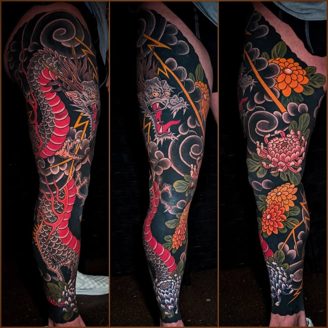40.5 hours for this full Ryū leg sleeve. Thanks for the dedication Chad, one of the absolute best clients one could ask for, even better, a friend. Please share and leave a comment below!
.
Thanks for looking 
.
dgerbis86@gmail.com 
.
.
.
.
.
.
.
#dallas 
#fortworthtattoo 
#fortworthtattooartist
#dallastraditionaltattoo 
#dallastattooartist 
#dallastattoo
#alliancetattoosupply
#vulcanneedles
#arlingtontattooartist
#fortworth
#danielgerbistattoos
#ryutattoo
#dragontattoo
#japanesetattoo
#legsleeve