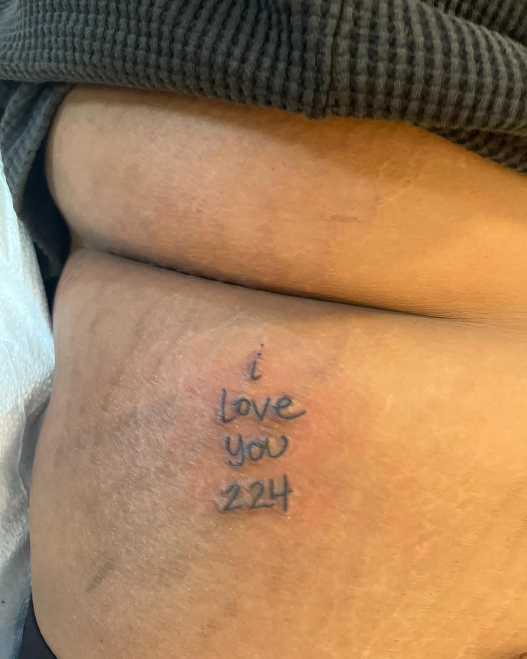#tatusbykore #tattoosofinstagram #iloveyoutodaytomorrowandforever