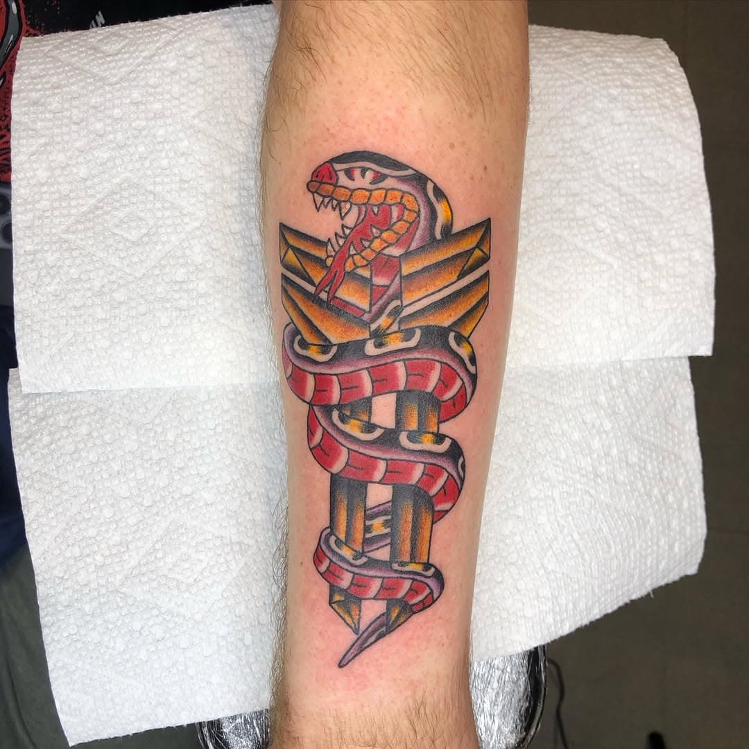 Tattooed by Matt! 
@worm.wood_tattoo 
-
-
-
-
-
#oneontatattoo #oneontatattoos #upstatenytattoos #oneontatattooculture #upstatenytattoo #oculovisitantgallerytattoos #oneontany #albanytattoo #binghamtontattoo #uticatattoo #norwichnytattoo #delhinytattoo #cooperstownny #ithacatattoo #centralnytattoo #cnytattoo #handofglorytattoo #newyorktattoos #hartwickcollege #sunyoneonta