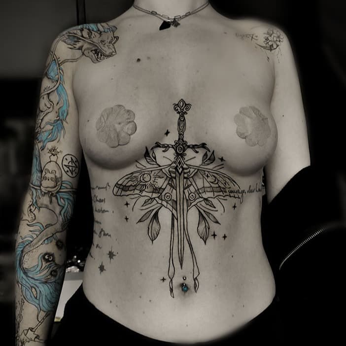 BY gosia ⠀⠀⠀⠀⠀⠀⠀⠀⠀⠀⠀⠀⠀⠀⠀⠀⠀⠀⠀⠀ ➖➖➖➖➖➖➖➖➖➖➖➖➖➖➖➖➖➖ #tattoo #tattoos #tattoostudio #tattooed #tattooartist #tattooart #tattoolife #tattooist #tattooing #tattoodesign #tattooer #tattooinspiration #tattooideas #tattoostyle