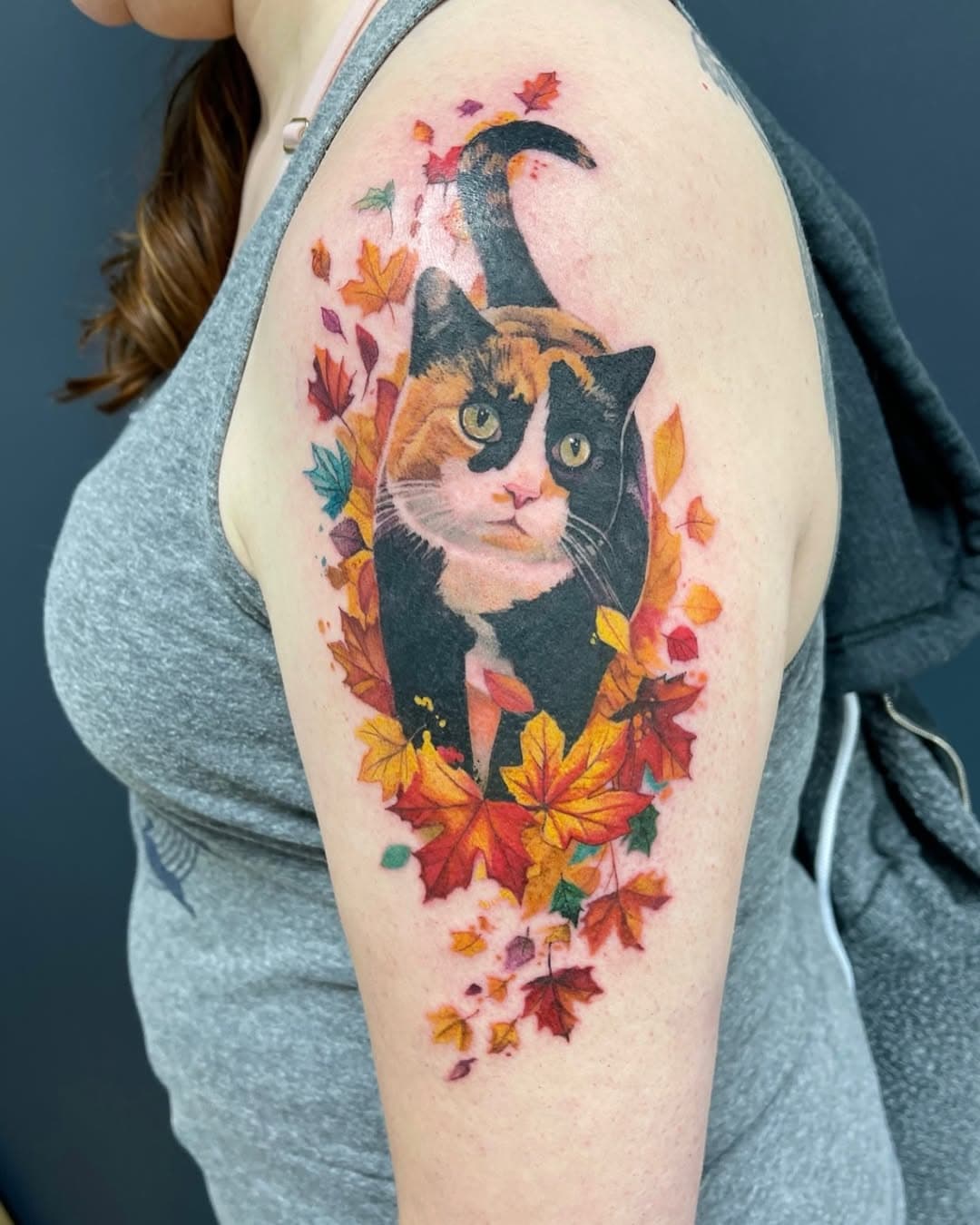 🍂🍁🐱 🍁 🍂 

——
	•	#tattoo
	•	#tattoos
	•	#watercolortattoo
	•	#leaftattoo
	•	#winnipeg
	•	#cattattoo
	•	#cat
	•	#pettattoo