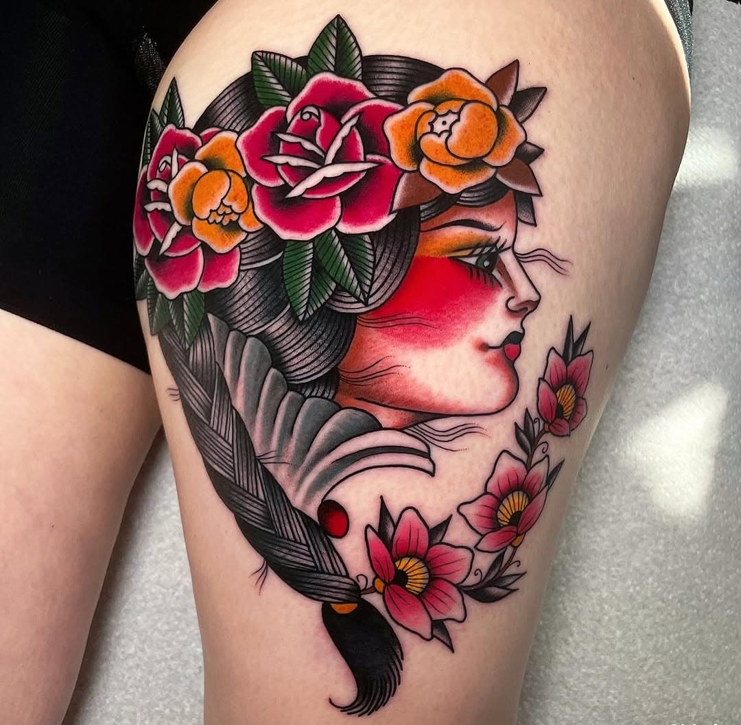 Repost of one of my favourite girl tattoo, would love to do more of these!! Plenty of space in April!
