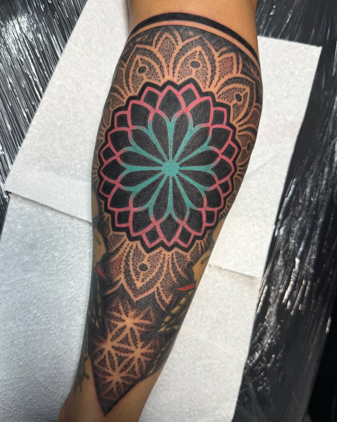 More on Alan’s neon/black work leg DM or email to book Tkennedyuk@gmail.com