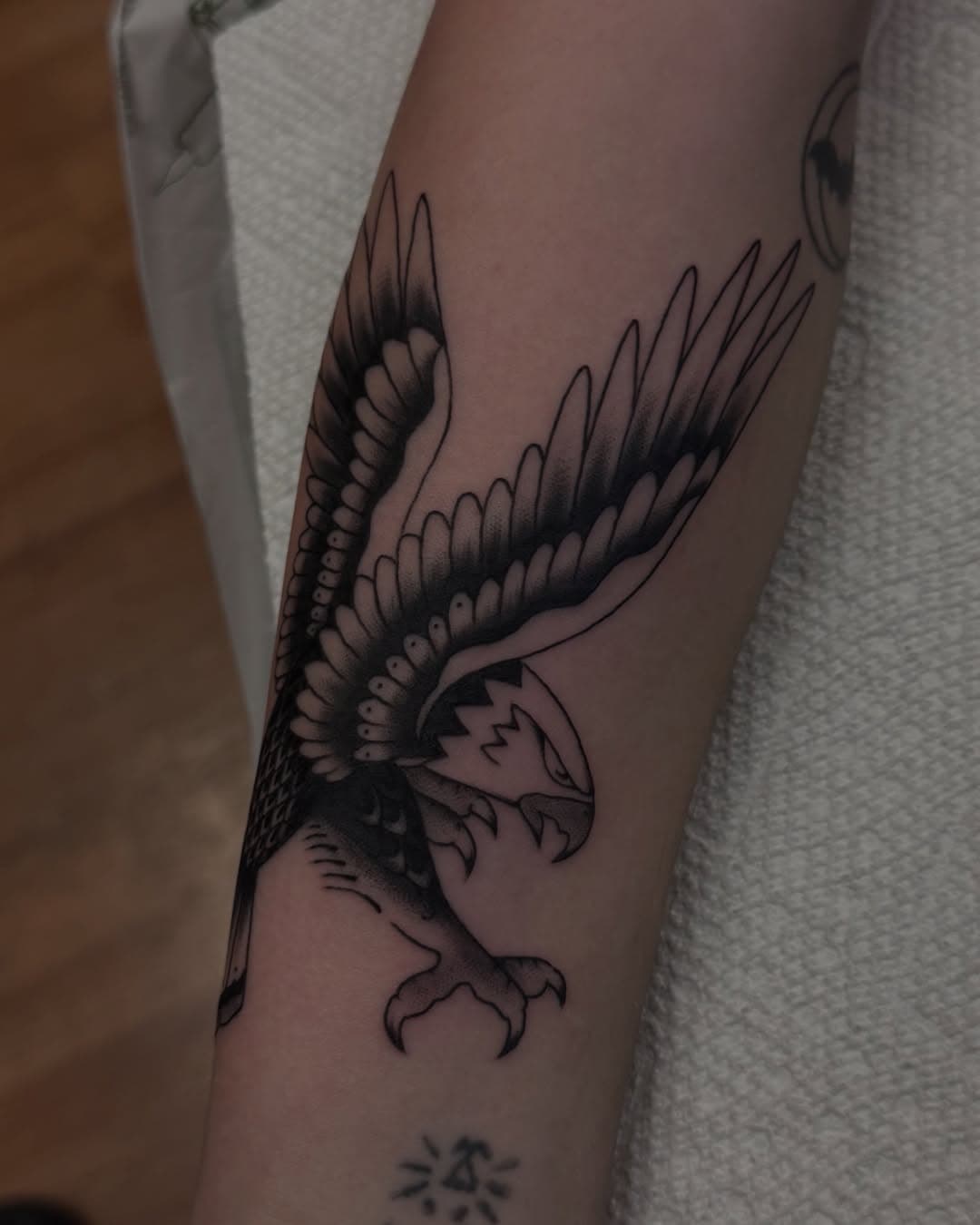 thanks so much Bele !! 
.
.
.
.
.
.
#tattoo#tattoos#classictattoo#traditionaltattoo#traditional#eagletattoo#americantraditional#finelinetattoo#tattooflash#flashsheet#eagle#nelsonbc#vancouvertattoos#oldschooltattoo