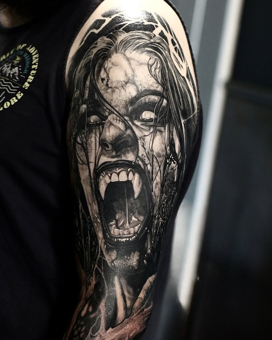Playing with textures is probably my favourite part of tattooing, im looking for new clients that are open to letting me experiment with some new projects, Dm to book x done @everblacktattoo using #hustlebutterdeluxe #killerinktattoo #acustattoo #kwadron #darkart #sheffieldtattoo #uktattoo