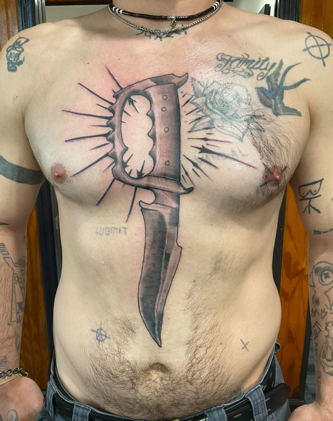 Dylan had a blast with this awesome knife tattoo! Looks pretty sharp doesn't it? We have some open chair time today, so feel free to swing by.

Tattoo done by @ Pokez N Huggz on Facebook