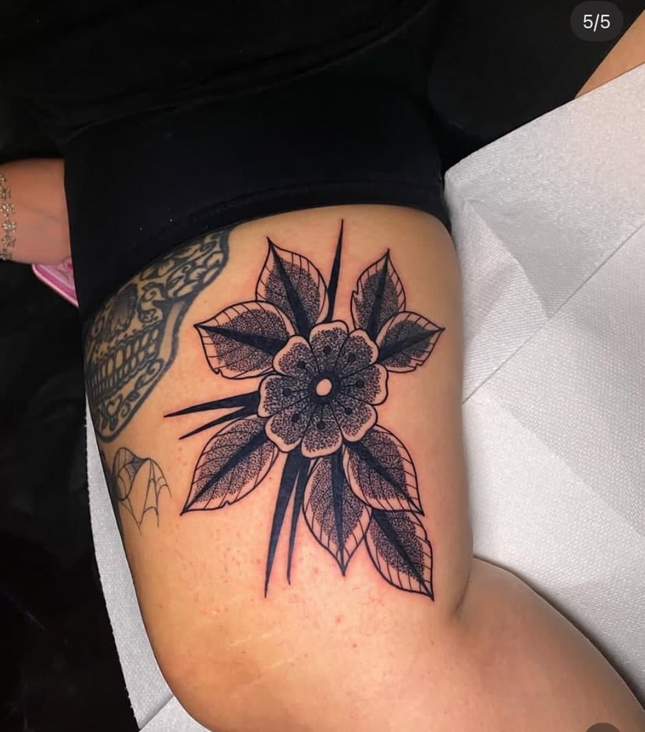Some nice floral/dot work done by our artist Gunnar🔥! He is currently booking for the end of March, and April! Hit us up ASAP to schedule something with him before spots fill! 

Book your appointment with him ASAP! .
Hit us up for your next tattoo! All of us here at @timelessinkstudio look forward to working with you. Call or text 281-933-8882 to setup an appointment or if you have any questions. Thanks for looking!!!
.
#houston #htown #clutchcity #katytx #sugarland #houstontattoo #thewoodlands #tomball #pearland #humble #pasadena #richmond #spring #sanantoniotattoo #Dallastattoo #htx #austintattoo #houstontattooshop #houstontattooartist #tattoo #inked #inklife #sleevetattoo #chestpiece #watercolortattoo #backpiece #colortattoo #tattooartist #timelessinkstudio #aftermathskincare 
@aftermathtattoosupply