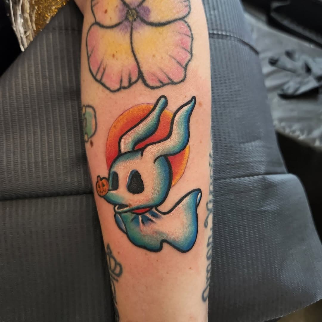 A couple of cuties I forgot to post! 
Dm me to schedule 📅 

#fortworthtx ##fortworthtattoos #fortworthtattooshop #dfwtattoos #dfwtattooshop #fortworthpiercing #dynamicink #ink #tattoos #fortworthtattooartist #dfwtattooartist #fortworthstockyards #prettytattoos #cutetattoos #tinytattoo #colortattoo #texastattoo #pretty #Flowers