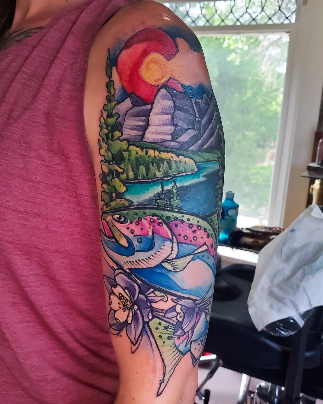 All this warm weather has me thinking about fishin'
Click the link in my bio to book - I'm also taking requests for the @memphistattoofestival I have Friday April 4th available.
.
.
.
.
#tattoos #tattoo #instagood #artbyseth #ink #inked #tattoooftheday #toptattooartist #art #tattoocollectors #inkedup #picoftheday #tattooworkers #bodyart #tattoolife #tattooartist #tattooart #inkig #instadaily #watercolortattoo #girlswithtattoos #abstract #chattanoogatattoo #chattanoogatattooartists