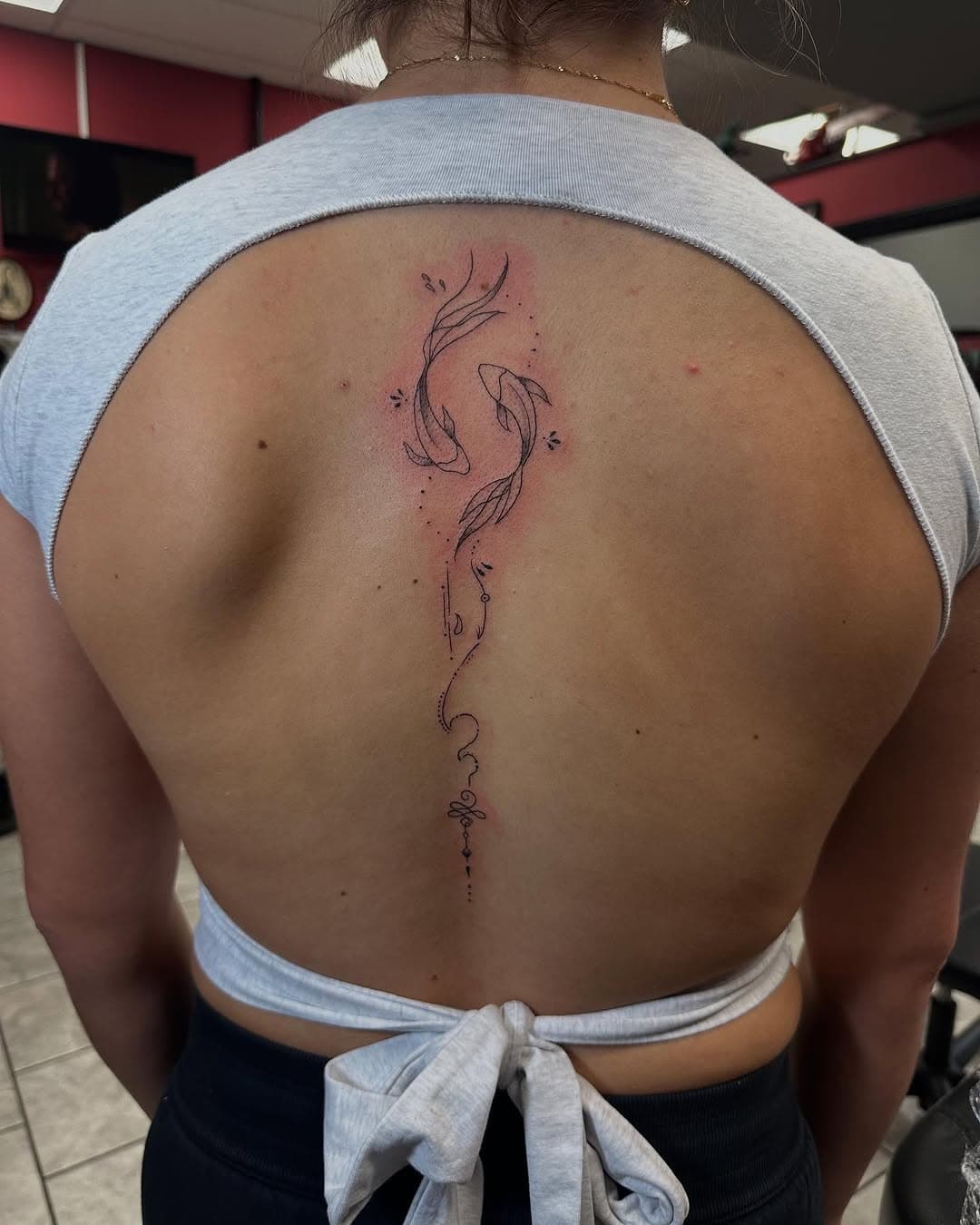 A beautiful Koi Fish tattoo done by blu! 
#tattoo #musetattooandbodypiercings #musetattoo #koifishtattoo #koifish #koi #palmyra #palmyrabroadstreet #broadstreet #palnj #nj #tattoosinnj #blustattoos