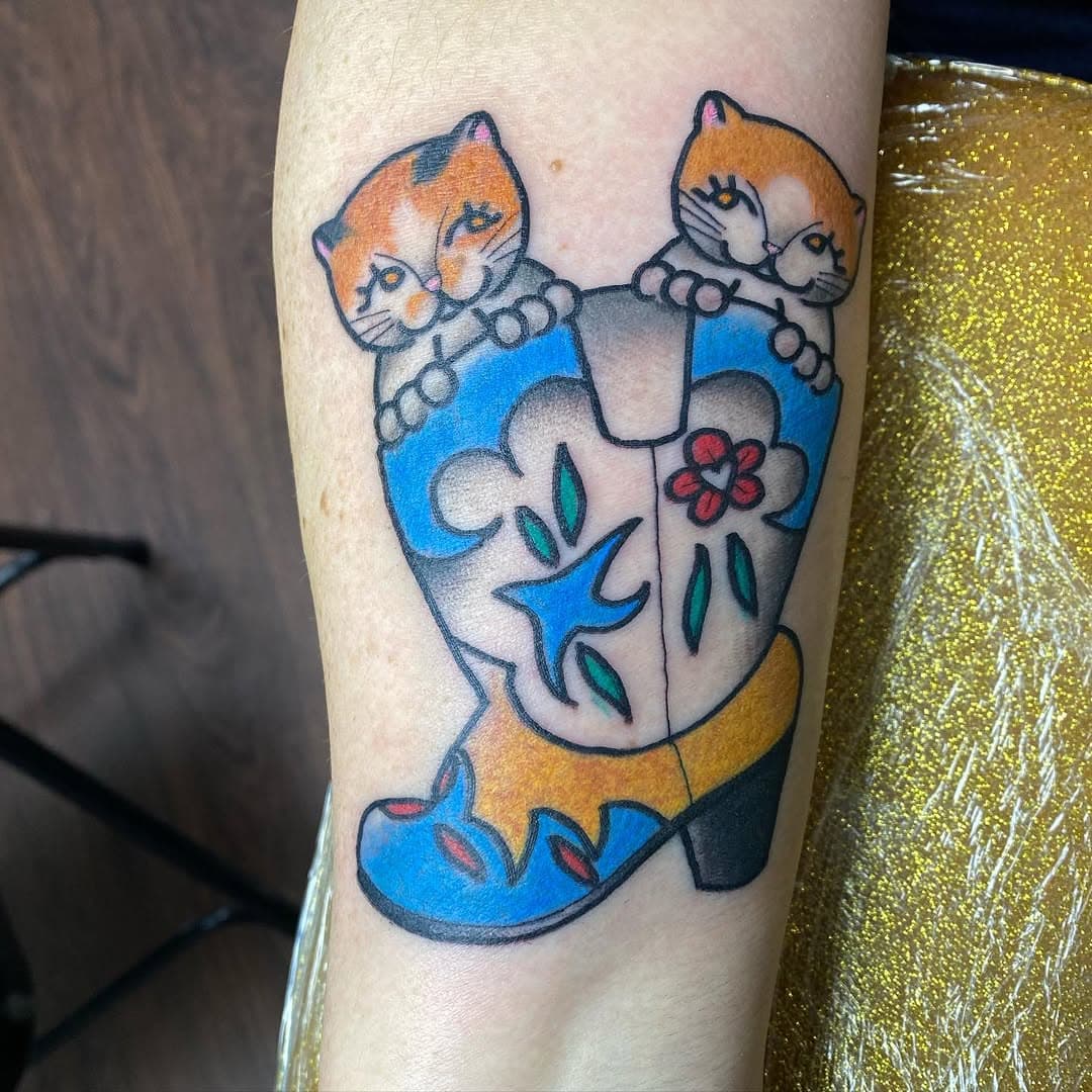 Loved doing this one today for Jayne. A tribute for her cats 🐱 💖 done at @sotruetattoo dm me for an appointment