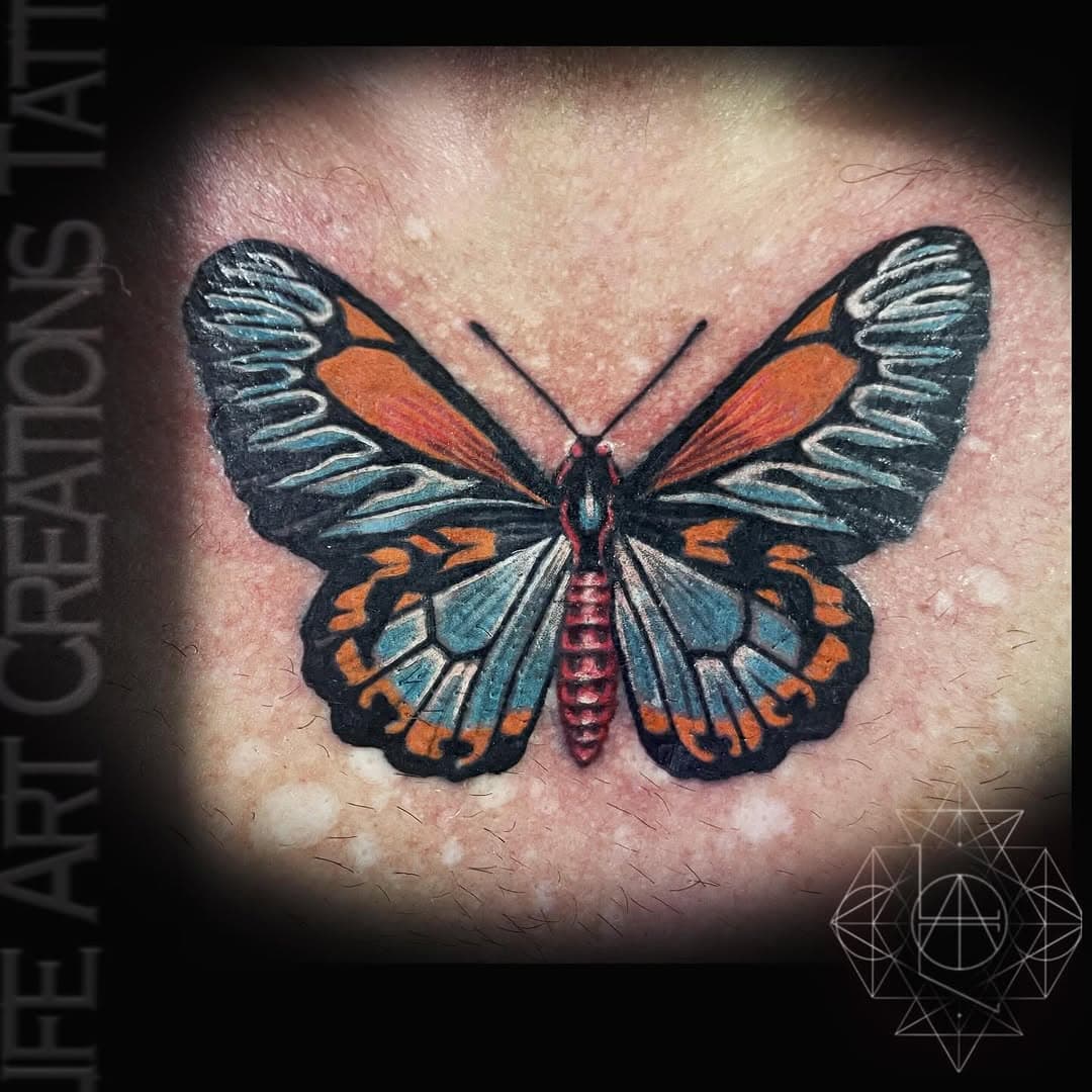 What do you guys think?  Packed in the details and super saturated colors. Popping!!
#lifeartcreations  #tattoo  #losangelestattooartist  #nature #beauty #butterflytattoo  #colortattoo  #chesttattoo  #love #rebirth #free
